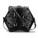 کیف رودوشی زنانه چرم عطارد مدل چرم طبیعی کد K58